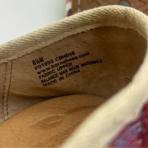 Born Women Abbee Ballet Flat Size 8.5 M Striped Round Toe Shoe Multicolor Comfy - Picture 9 of 9